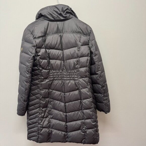 Michael Kors Like NEW Long Down Blend Puffer Winter Coat Gray Trim Size M - Picture 12 of 12